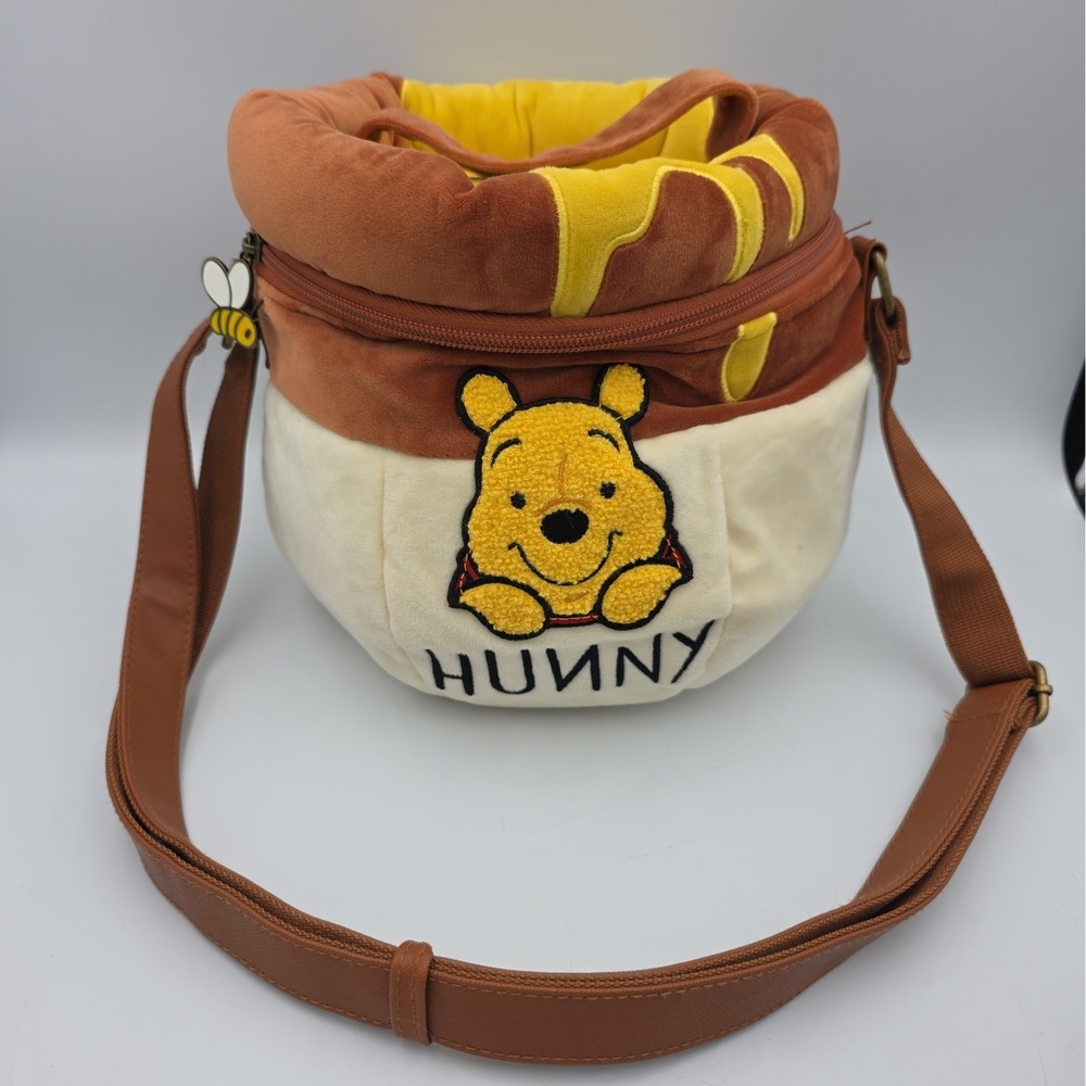 Hot Topic Disney Winnie the Pooh HUNNY Pot Crossbody Bag Bioworld